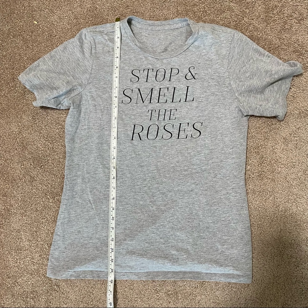 Stop and Smell the Roses Tee - Picture 4 of 5